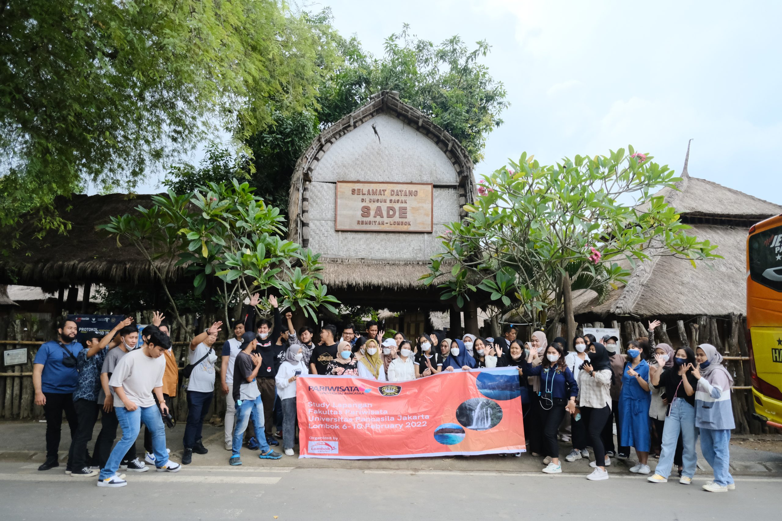 Paket Group Tour Lombok